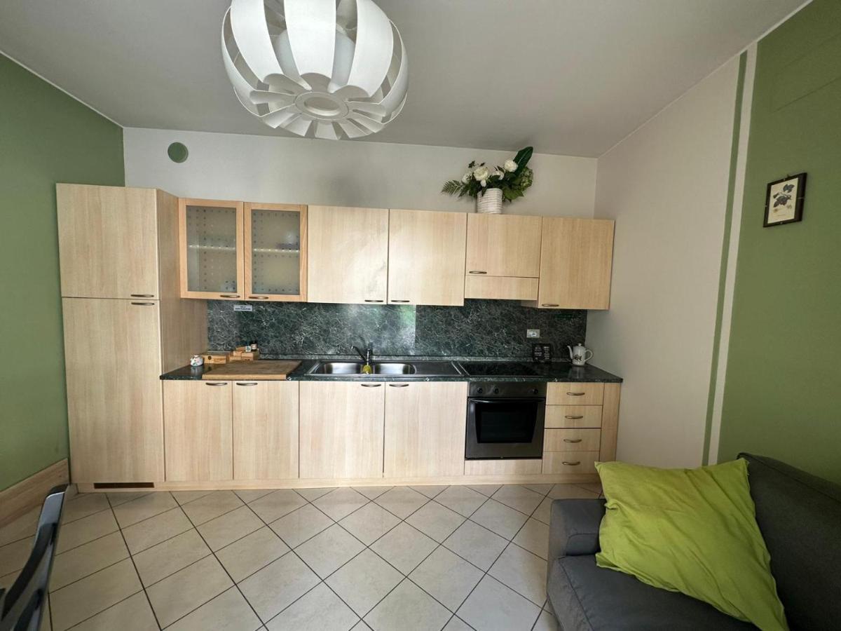 Appartamento Per 4 Persone In Centro Alba Alba  Exterior foto